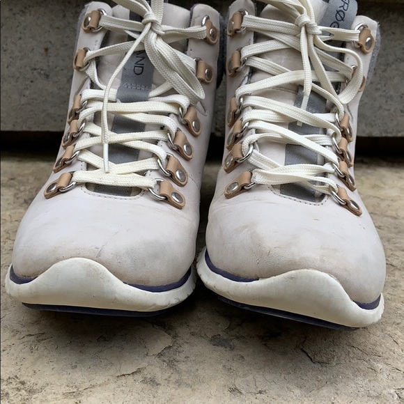 COLE HAAN ZEROGRAND Women’s Hiking Boots Sz 8 B - Picture 3 of 8